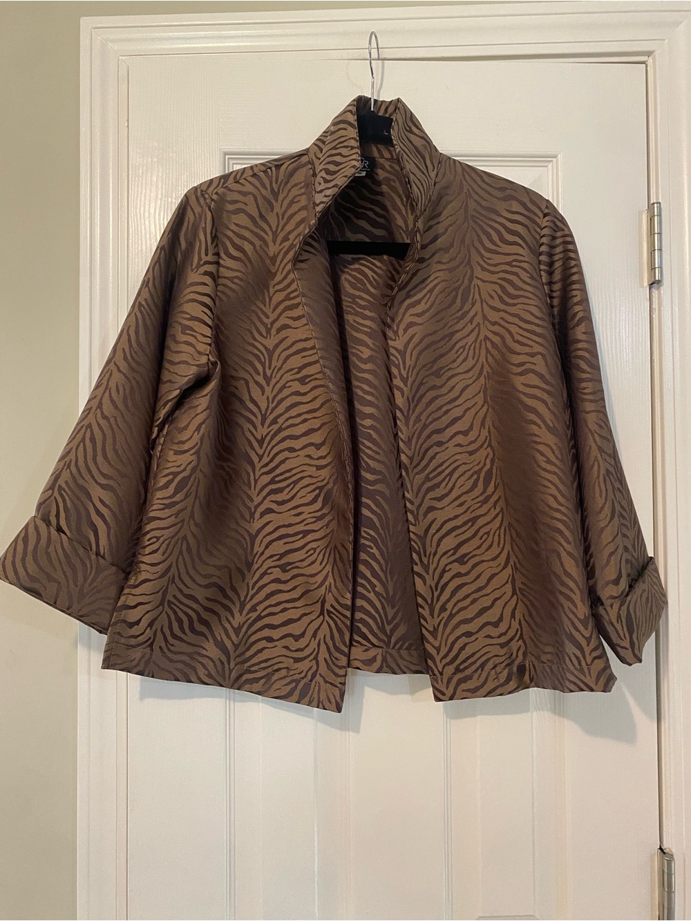 Connie Roberson Brown Black Tiger Stripe 100% Jacquard Silk Size S Pristine